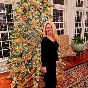 Meet your Posher, Selina